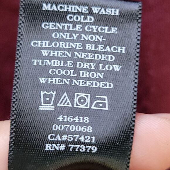 Ann Taylor Petite Red Shirt V Neck Long Sleeve Curved Hem Knit Women's Size XSP - Picture 6 of 9